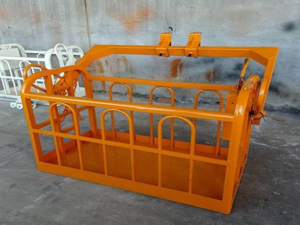 北京市吊车租赁电话_吊车出租前要确定吨位